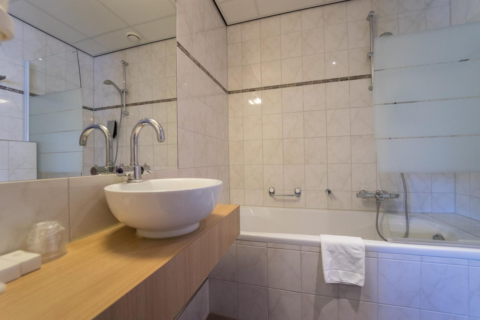Queen Hotel — photo 3