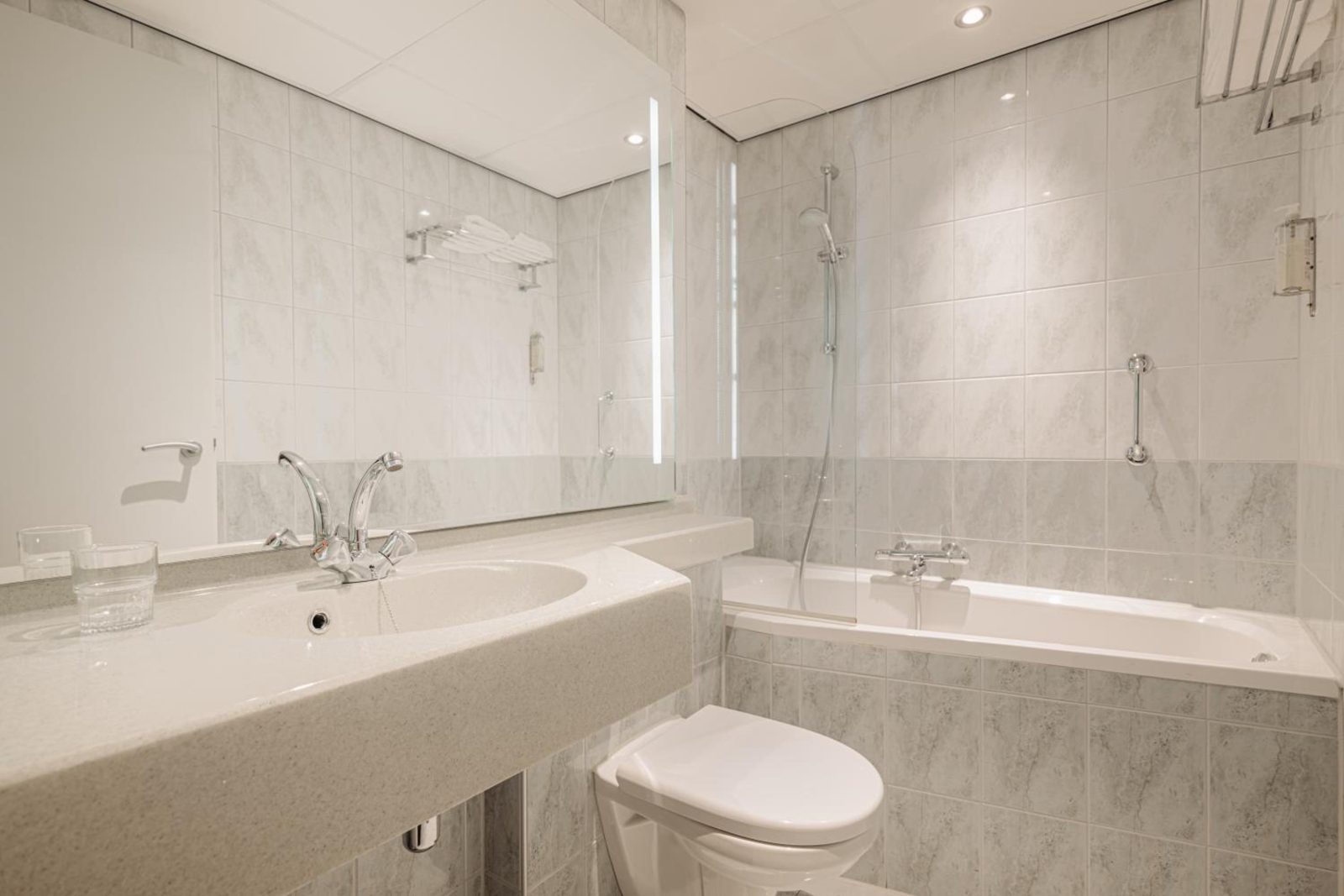 Leonardo Hotel Eindhoven City Center — photo 7